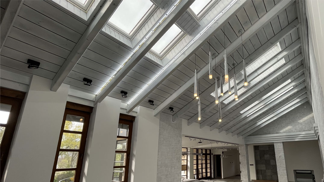 Sorolt VELUX tetőablakok beépítése Dunakeszin. Tetőablak beépítés Göd, Tetőablak beépítés Vác, Tetőablak beépítés Budapest, Tetőablak beépítés sződliget, tetőablak beépítés fót, tetőablak beépítés Mogyoród, Tetőablak beépítés Csömör