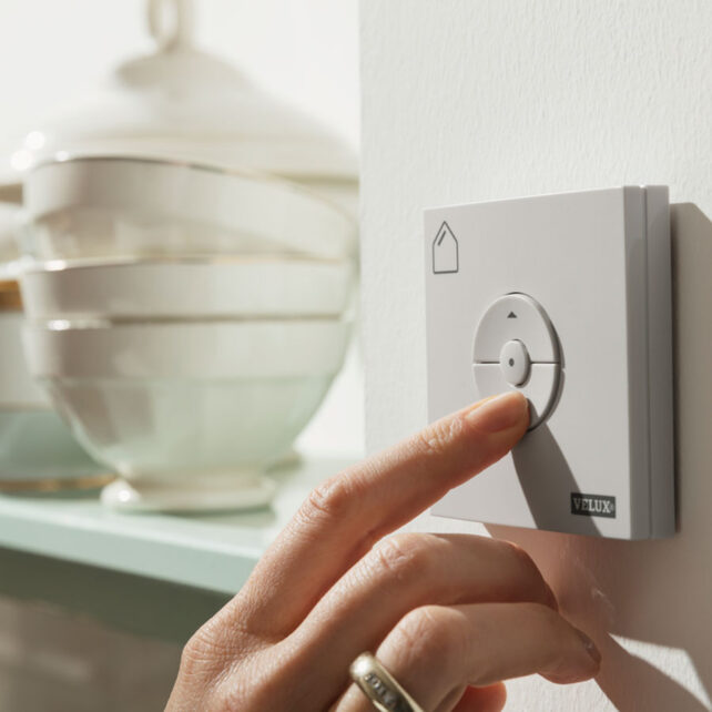 velux-ksx-100k-napelemes-iranyitasi-rendszer